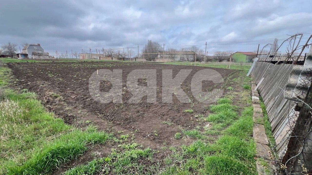 Фото №4: Дом 79 м² + 25 сот. - Ильичёвское, ул. Комсомольская