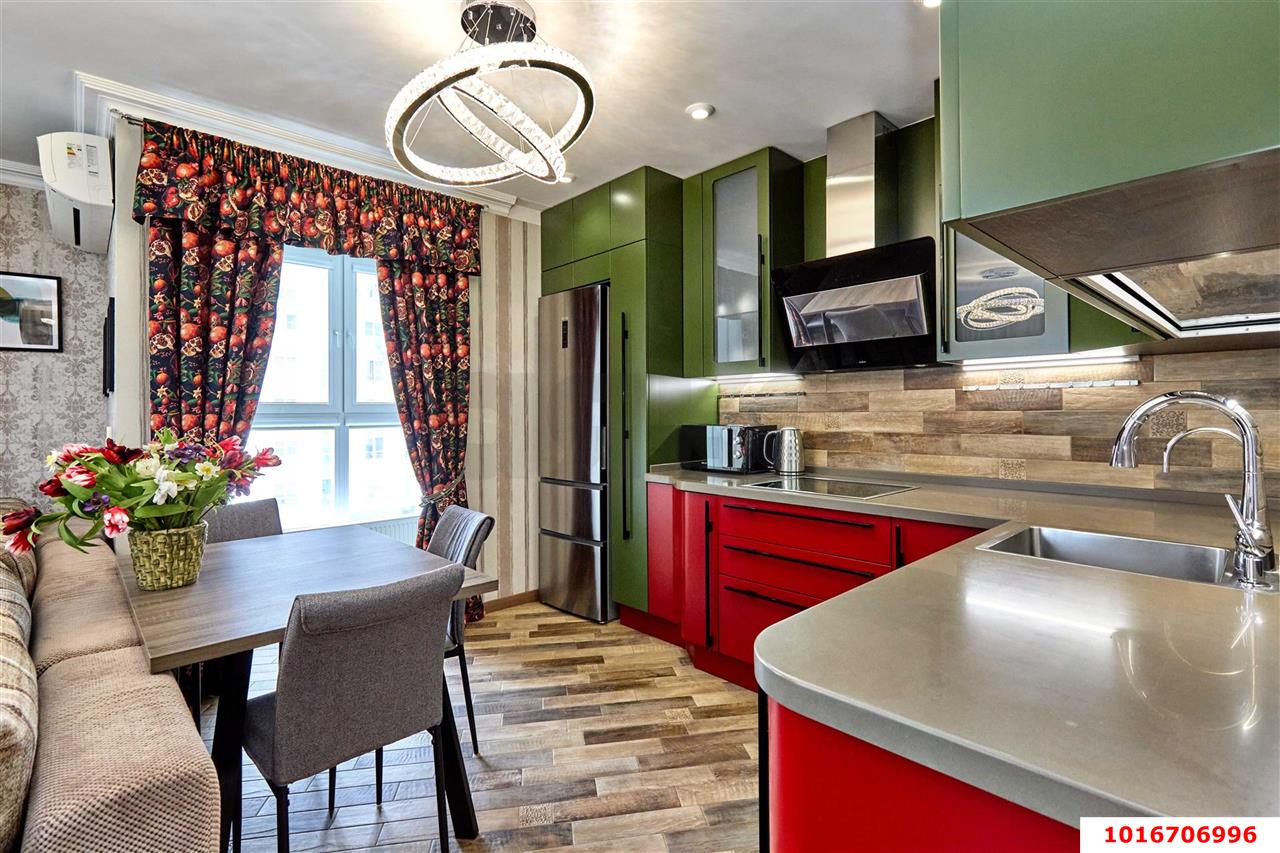 Фото №2: 1-комнатная квартира 48 м² - Краснодар, Центральный внутригородской округ, мкр. Центральный, ул. Красная, 176