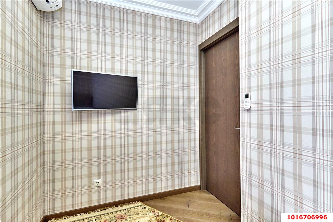 Фото №11: 1-комнатная квартира 48 м² - Краснодар, Центральный внутригородской округ, мкр. Центральный, ул. Красная, 176