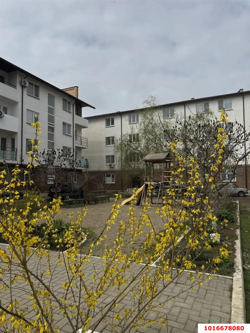 Фото №1: 3-комнатная квартира 86 м² - Краснодар, Прикубанский внутригородской округ, мкр. Сады Калинина, пер. Цветной, 2