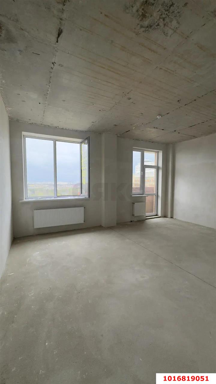 Фото №1: 2-комнатная квартира 110 м² - Краснодар, Центральный, Центральный внутригородской округ, мкр. Западный внутригородской округ, ул. Кубанская набережная, 56