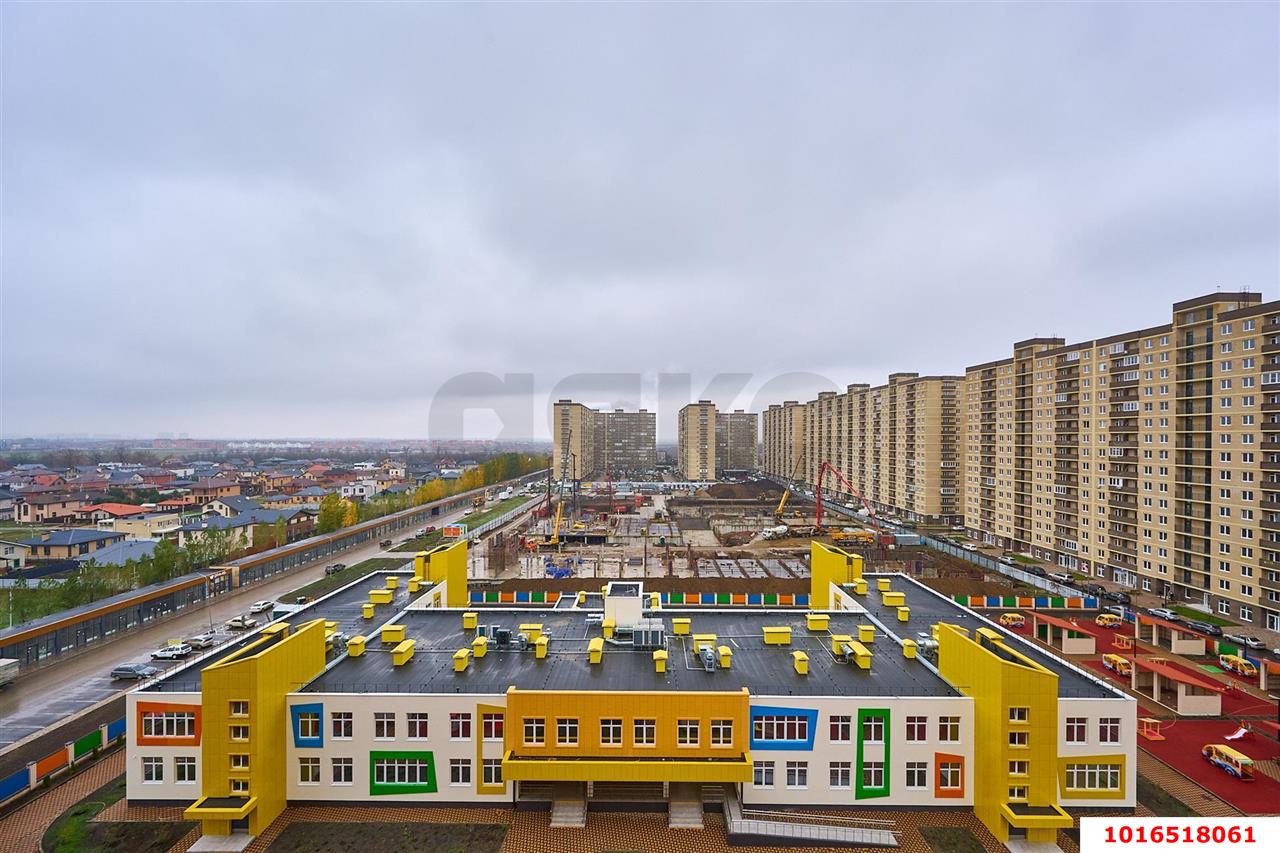 Фото №7: 2-комнатная квартира 65 м² - Краснодар, жилой комплекс Дыхание, мкр. Прикубанский внутригородской округ, ул. Лётчика Позднякова, 2к13