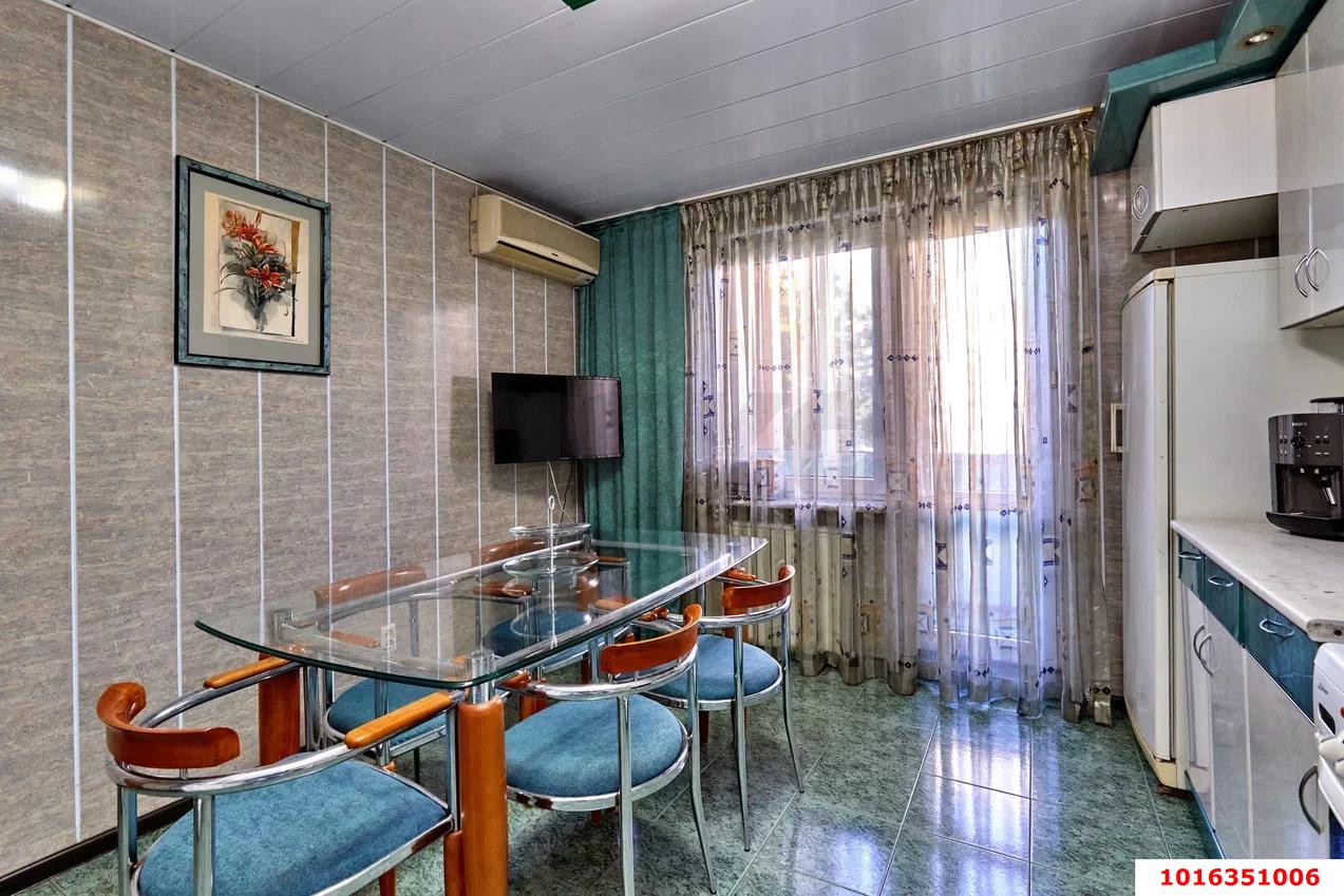 Фото №4: 3-комнатная квартира 74 м² - Краснодар, Западный внутригородской округ, мкр. Юбилейный, ул. 70-летия Октября, 26