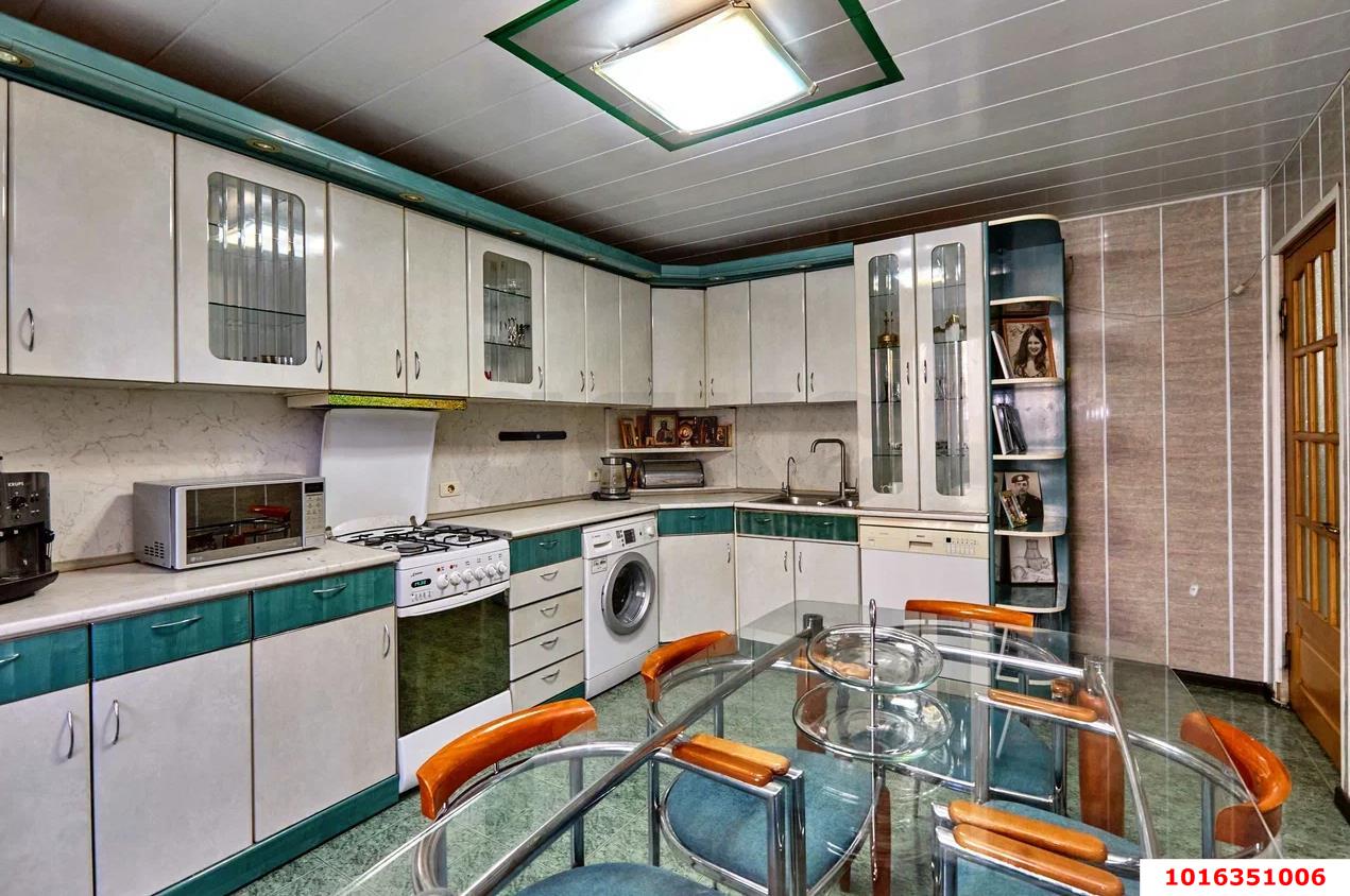 Фото №6: 3-комнатная квартира 74 м² - Краснодар, Западный внутригородской округ, мкр. Юбилейный, ул. 70-летия Октября, 26