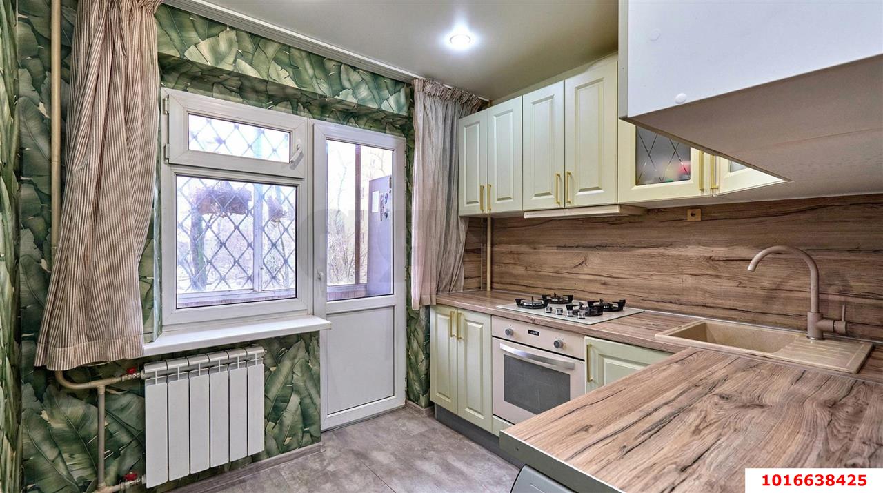 Фото №11: 3-комнатная квартира 58 м² - Краснодар, Центральный внутригородской округ, мкр. Черёмушки, ул. Стасова, 164