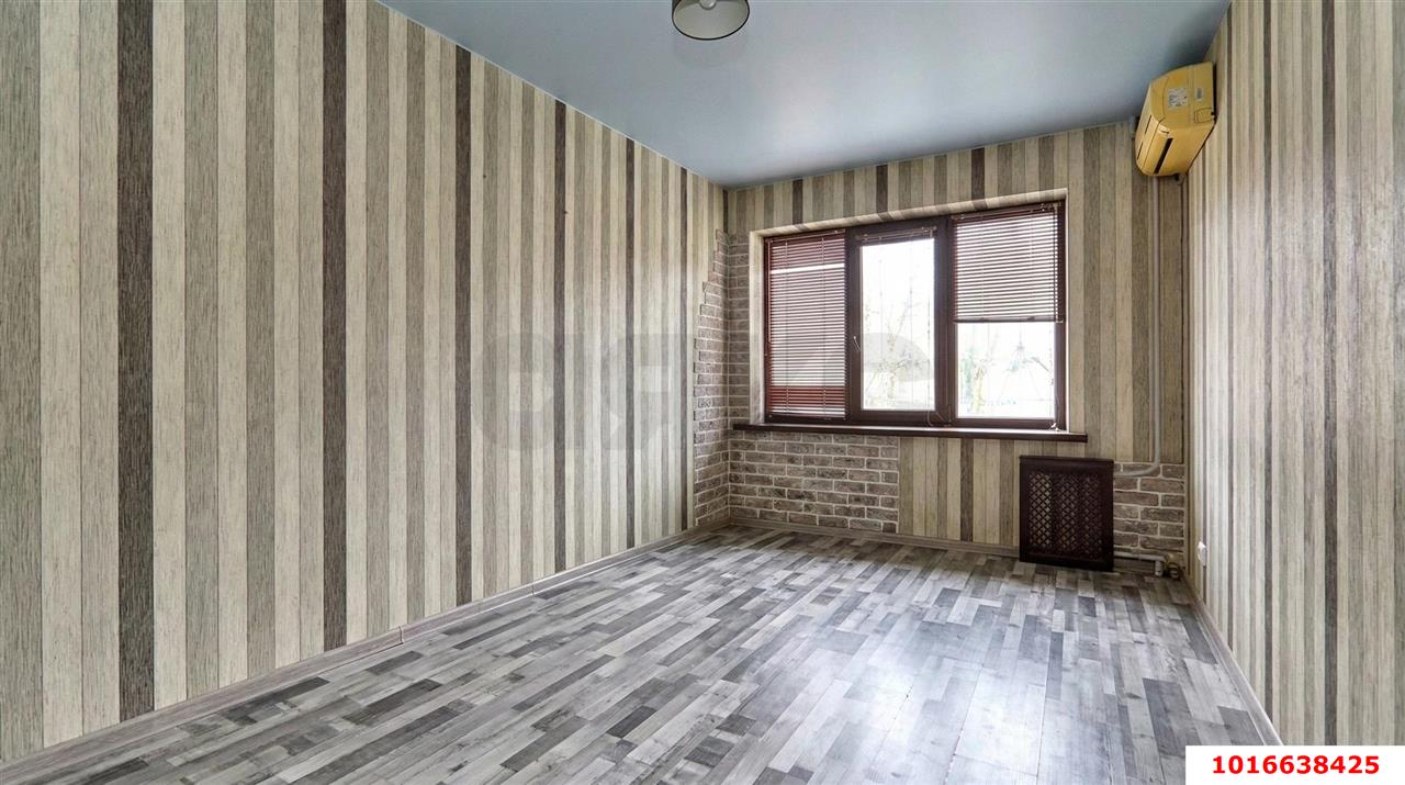 Фото №1: 3-комнатная квартира 58 м² - Краснодар, Центральный внутригородской округ, мкр. Черёмушки, ул. Стасова, 164