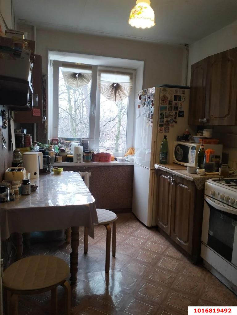 Фото №2: 4-комнатная квартира 86 м² - Краснодар, Карасунский внутригородской округ, мкр. Черёмушки, ул. Ставропольская, 175