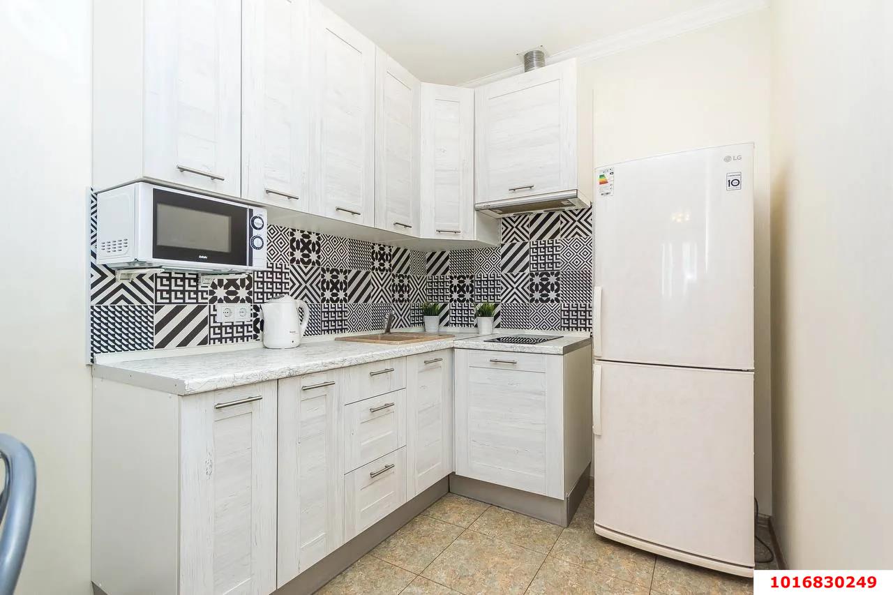 Фото №2: 1-комнатная квартира 42 м² - Краснодар, Прикубанский внутригородской округ, мкр. 9-й километр, пр-д Репина, 1/2