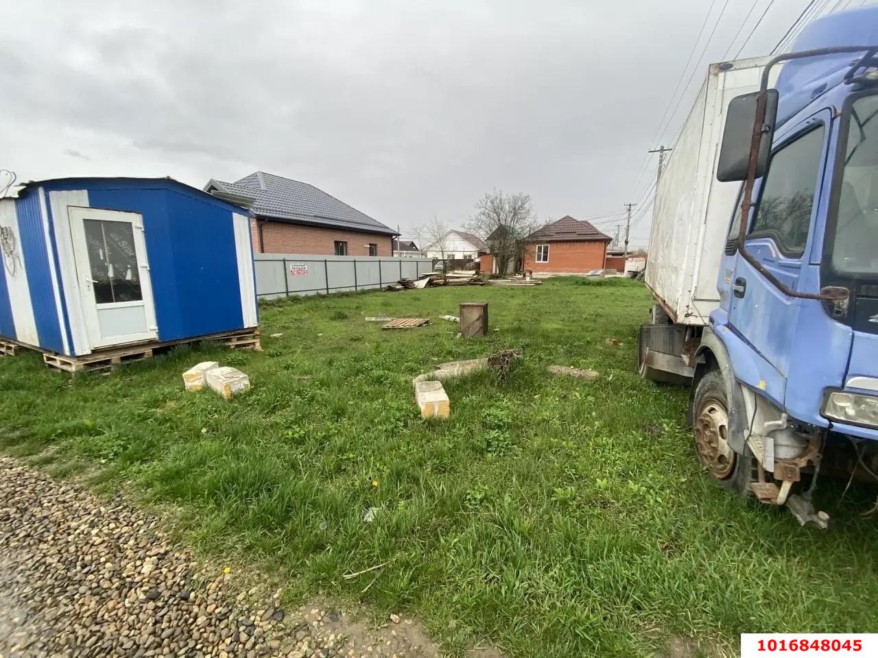 Фото №2: Личное подсобное хозяйство - Елизаветинская, Прикубанский внутригородской округ, ст Градостроитель, ул. Ореховая, 694