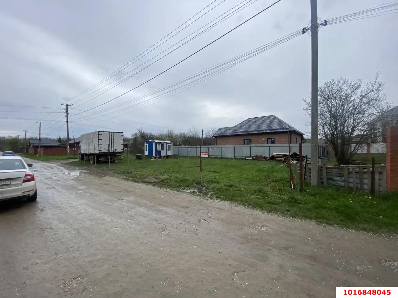 Фото №1: Личное подсобное хозяйство - Елизаветинская, Прикубанский внутригородской округ, ст Градостроитель, ул. Ореховая, 694