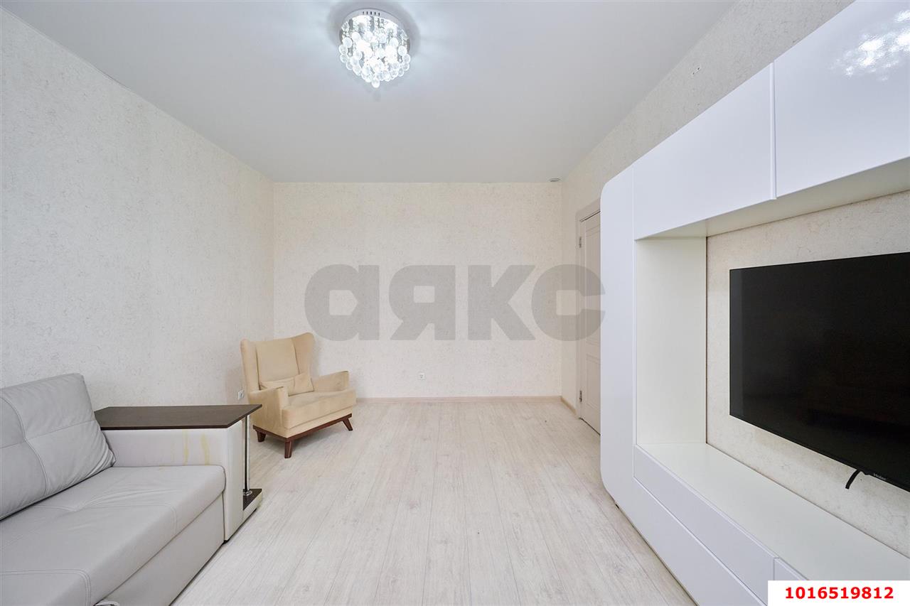 Фото №7: 2-комнатная квартира 60 м² - Краснодар, Прикубанский внутригородской округ, Восточный, мкр. жилой комплекс Квартал № 6, ул. имени Героя Советского Союза Николая Воробьёва, 15