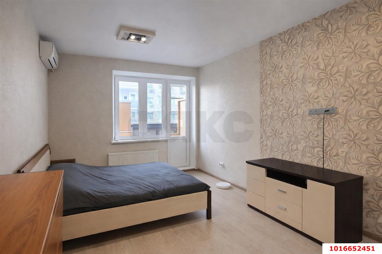 Фото №4: 1-комнатная квартира 44 м² - Краснодар, Прикубанский внутригородской округ, Краевая Клиническая Больница, мкр. жилой комплекс Флотилия, ул. имени 40-летия Победы, 178к3