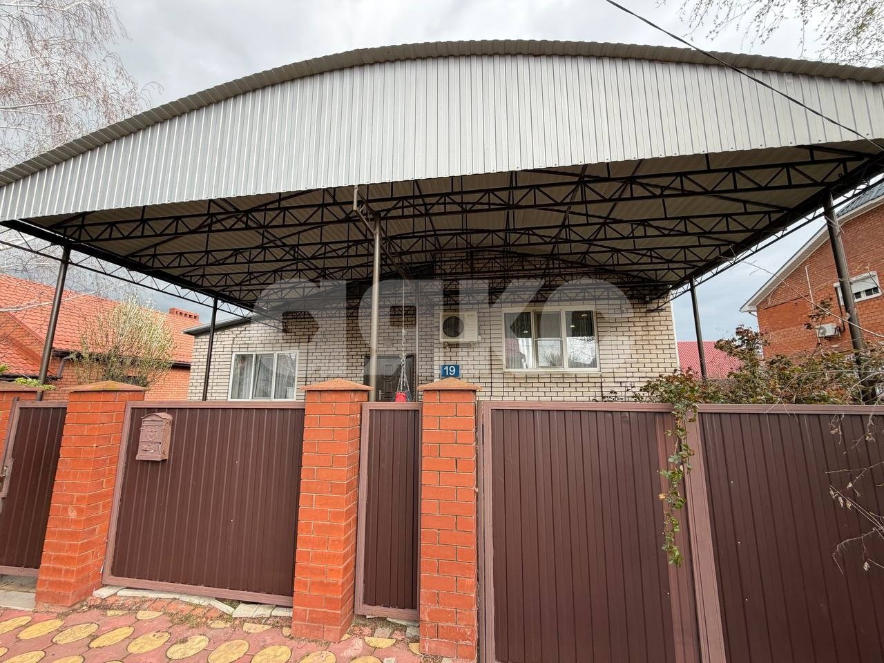 Фото №3: Дом 221 м² + 10 сот. - Кореновск, ул. Смоленская, 19