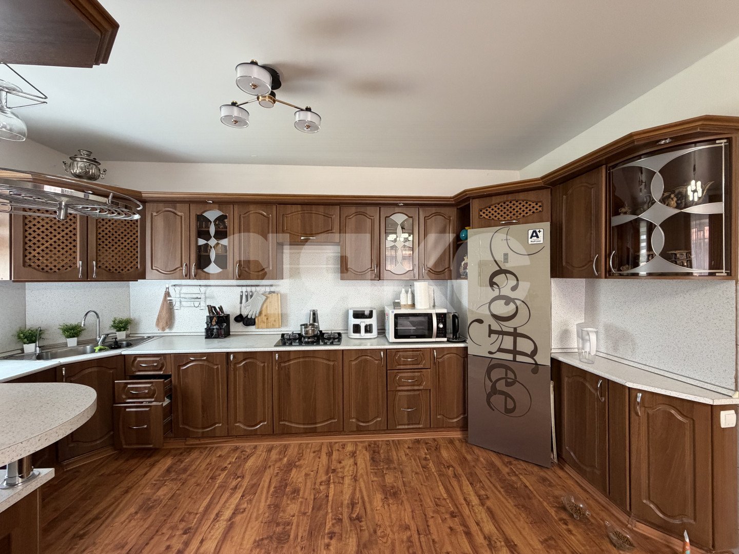 Фото №13: Дом 221 м² + 10 сот. - Кореновск, ул. Смоленская, 19