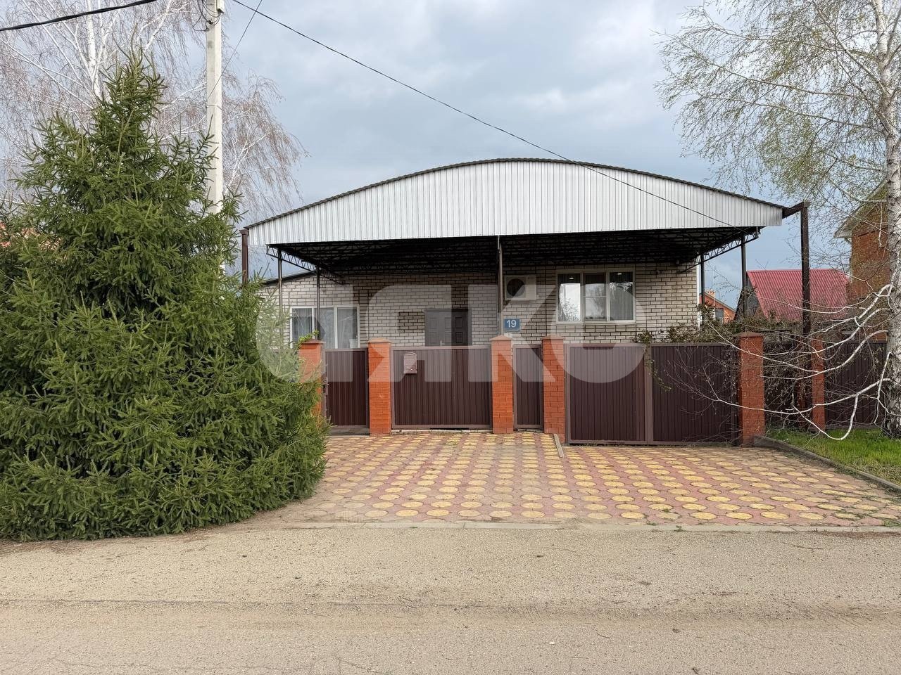 Фото №2: Дом 221 м² + 10 сот. - Кореновск, ул. Смоленская, 19