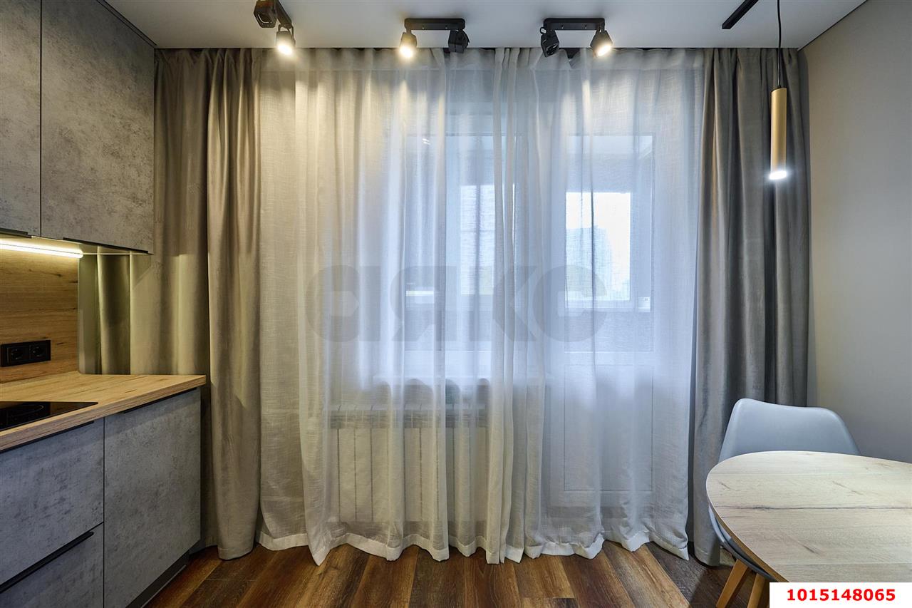 Фото №9: 1-комнатная квартира <span class="whitespace-nowrap">41 м²</span>, <span class="whitespace-nowrap">5/16 эт.</span> - Краснодар, Карасунский внутригородской округ, мкр. Почтовый, пр-кт имени писателя Знаменского, 12