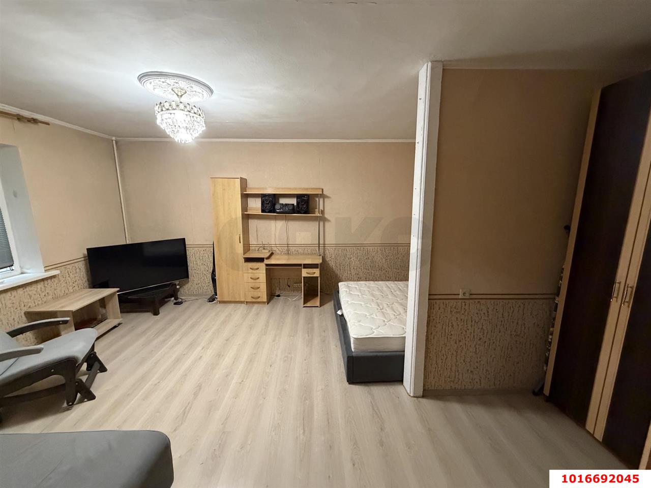 Фото №2: 1-комнатная квартира 41 м² - Краснодар, Центральный внутригородской округ, мкр. Центральный, ул. имени Максима Горького, 111