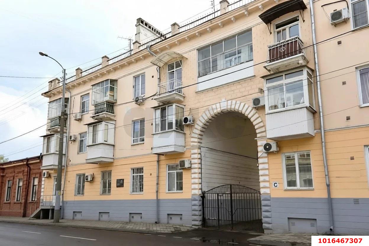 Фото №1: 1-комнатная квартира 38 м² - Краснодар, Центральный внутригородской округ, мкр. Центральный, ул. Советская, 60