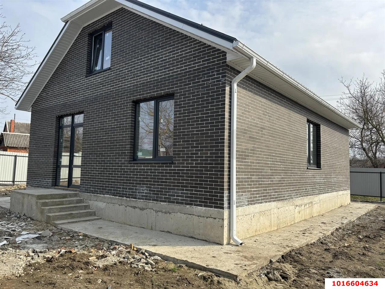 Фото №1: Дом 131 м² + 6 сот. - Ильский, ул. Лермонтова, 68