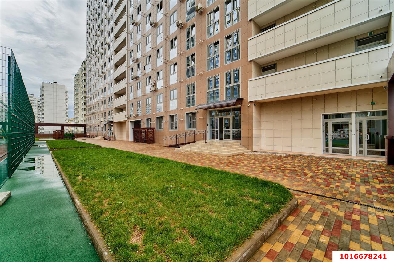 Фото №4: 2-комнатная квартира 63 м² - Краснодар, Прикубанский внутригородской округ, Завод Измерительных Приборов, мкр. жилой комплекс Кубанский, ул. Зиповская, 40