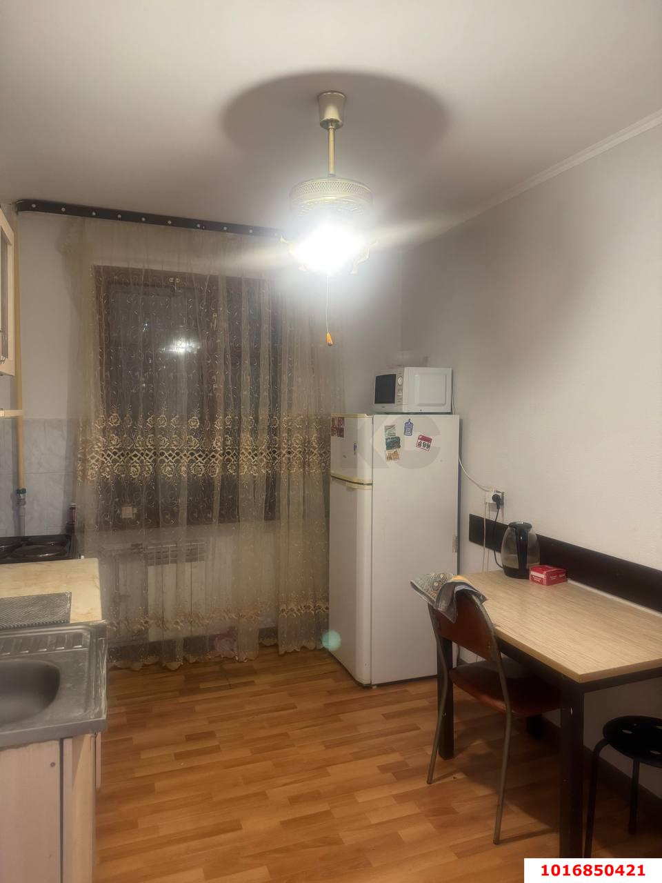 Фото №2: 2-комнатная квартира 55 м² - Краснодар, Прикубанский внутригородской округ, мкр. Завод Измерительных Приборов, ул. имени 40-летия Победы, 37/3