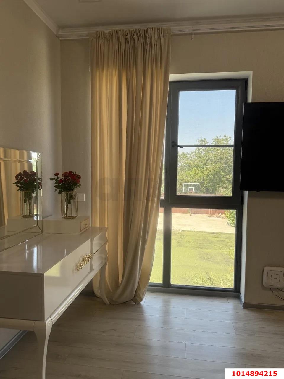 Фото №11: Дом 424 м² + 40 сот. - Украинский, ул. Первомайская, 83