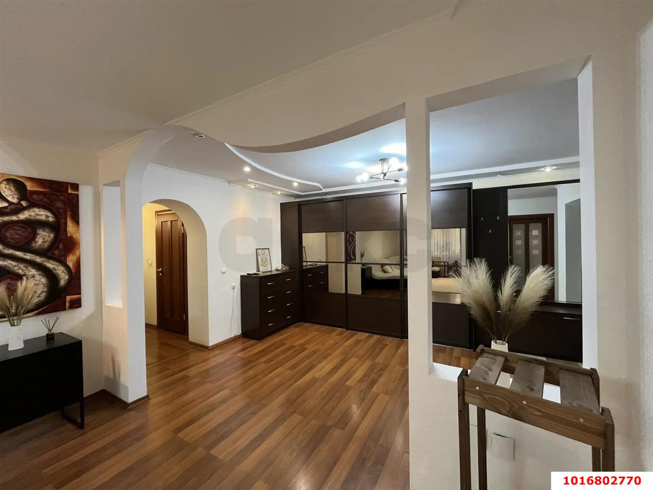 Фото №1: 3-комнатная квартира 110 м² - Краснодар, Прикубанский внутригородской округ, мкр. Фестивальный, ул. имени Тургенева, 199