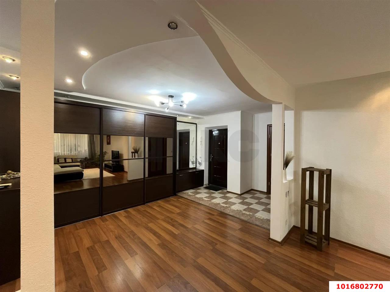 Фото №2: 3-комнатная квартира 110 м² - Краснодар, Прикубанский внутригородской округ, мкр. Фестивальный, ул. имени Тургенева, 199