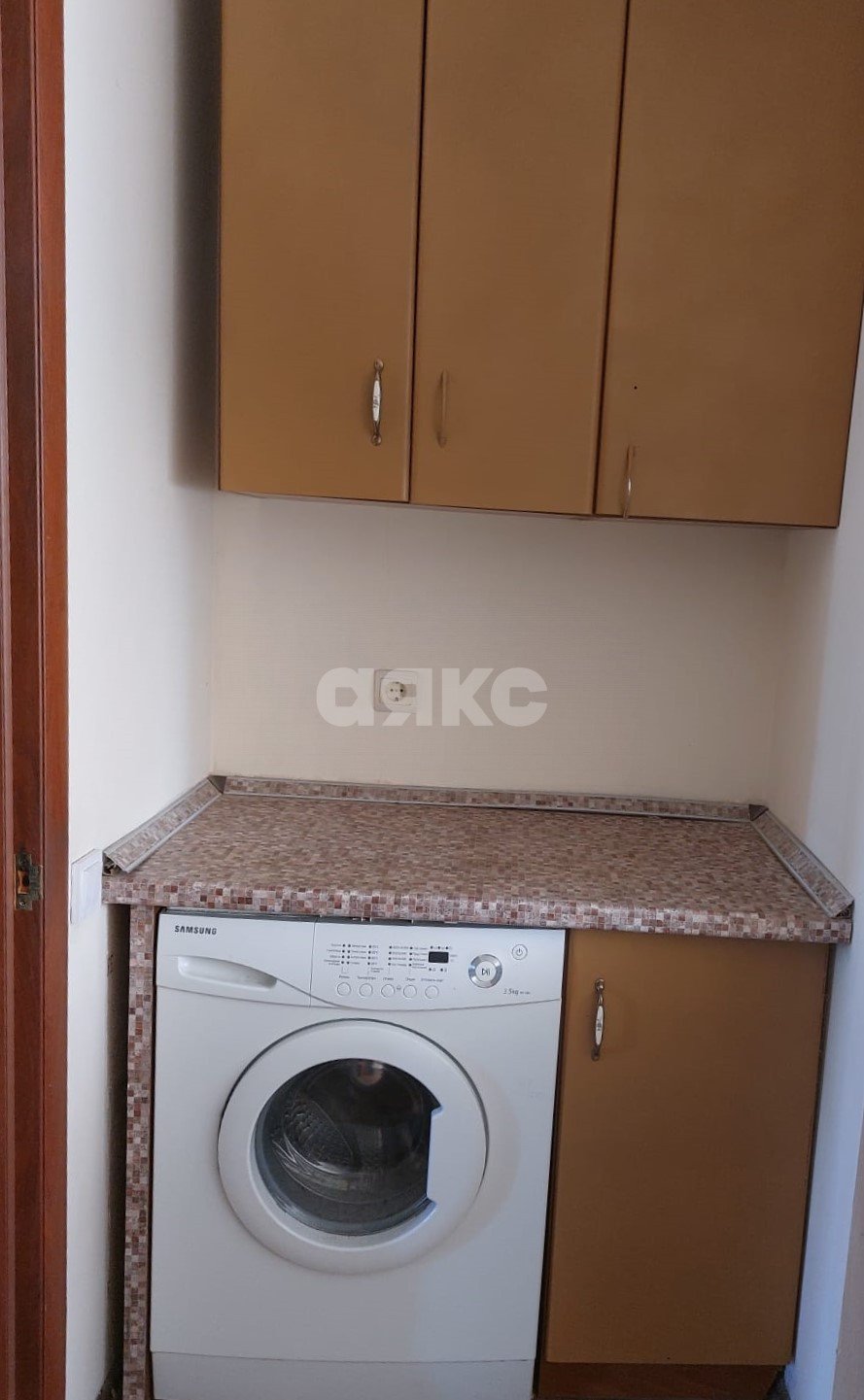 Фото №4: 2-комнатная квартира <span class="whitespace-nowrap">72 м²</span>, <span class="whitespace-nowrap">6/10 эт.</span> - Волгоград, р. Ворошиловский, ул. Баррикадная, 19А