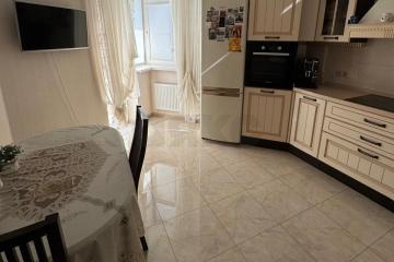 Фото №1: 2-комнатная квартира 62 м² - Краснодар, мкр. Западный внутригородской округ, ул. Брянская, 49