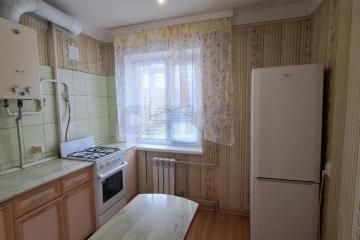 Фото №1: 2-комнатная квартира <span class="whitespace-nowrap">49 м²</span>, <span class="whitespace-nowrap">3/5 эт.</span> - Краснодар, мкр. Центральный, ул. Щорса, 49