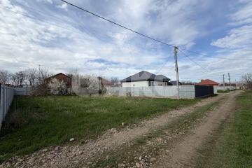 Фото №2: Участок садоводство - Заветный, мкр. ДНТ Радуга, пр-д Дивный