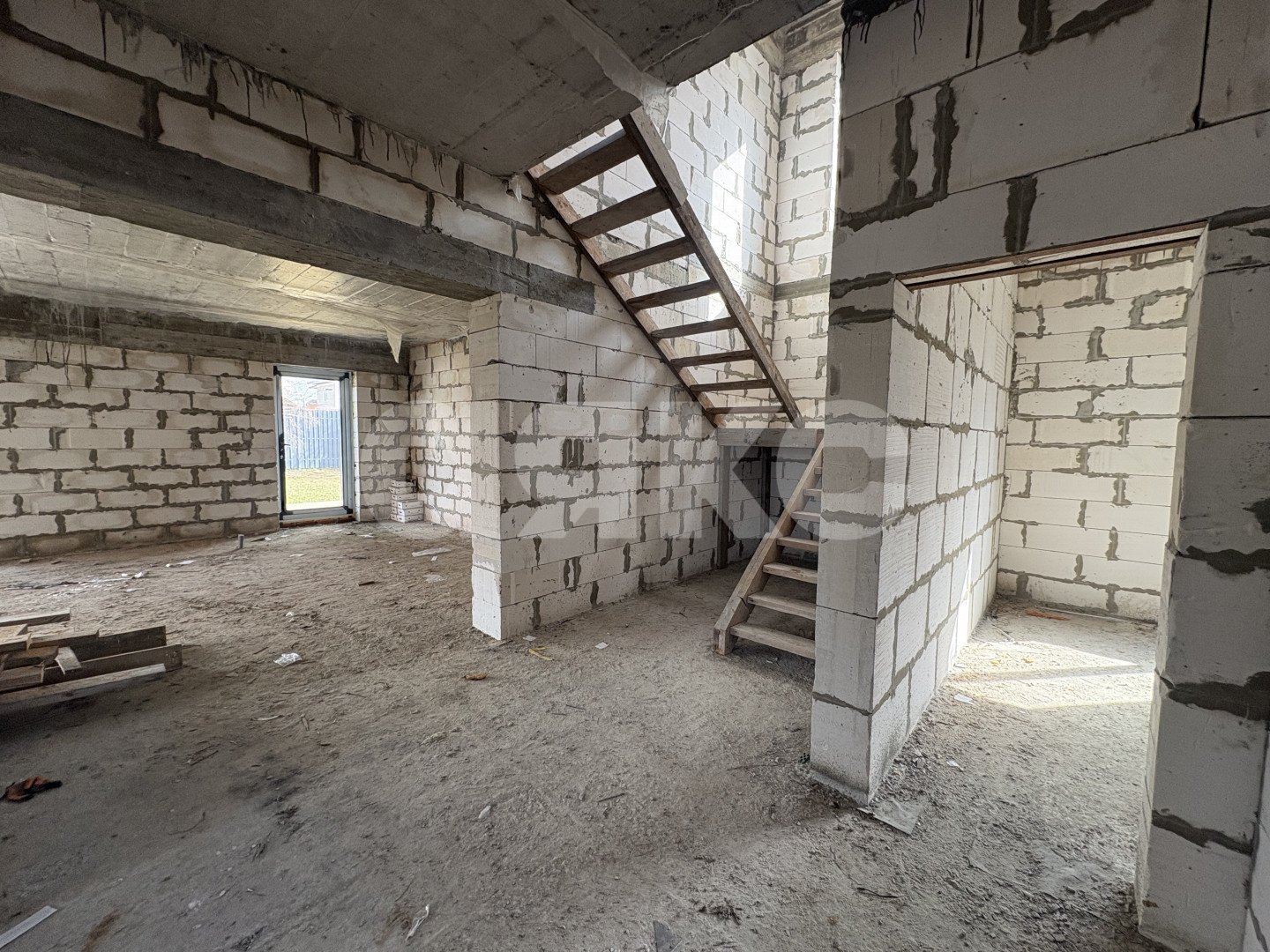 Фото №12: Коттедж 240 м² + 8 сот. - КП Берёзовый парк-3, 2