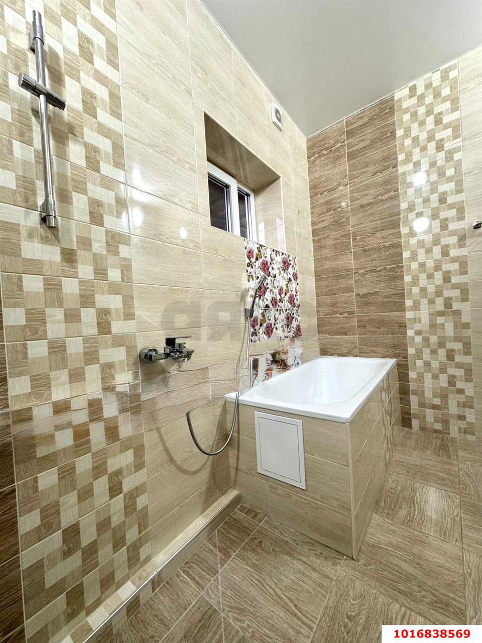 Фото №2: Дом 173 м² + 6.23 сот. - Краснодар, Центральный внутригородской округ, мкр. Центральный, ул. Путевая, 47