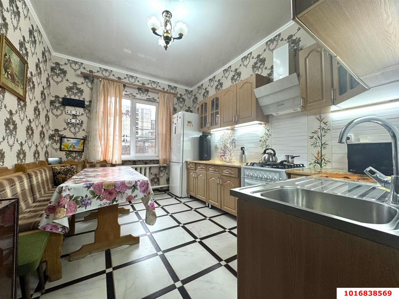 Фото №4: Дом 173 м² + 6.23 сот. - Краснодар, Центральный внутригородской округ, мкр. Центральный, ул. Путевая, 47