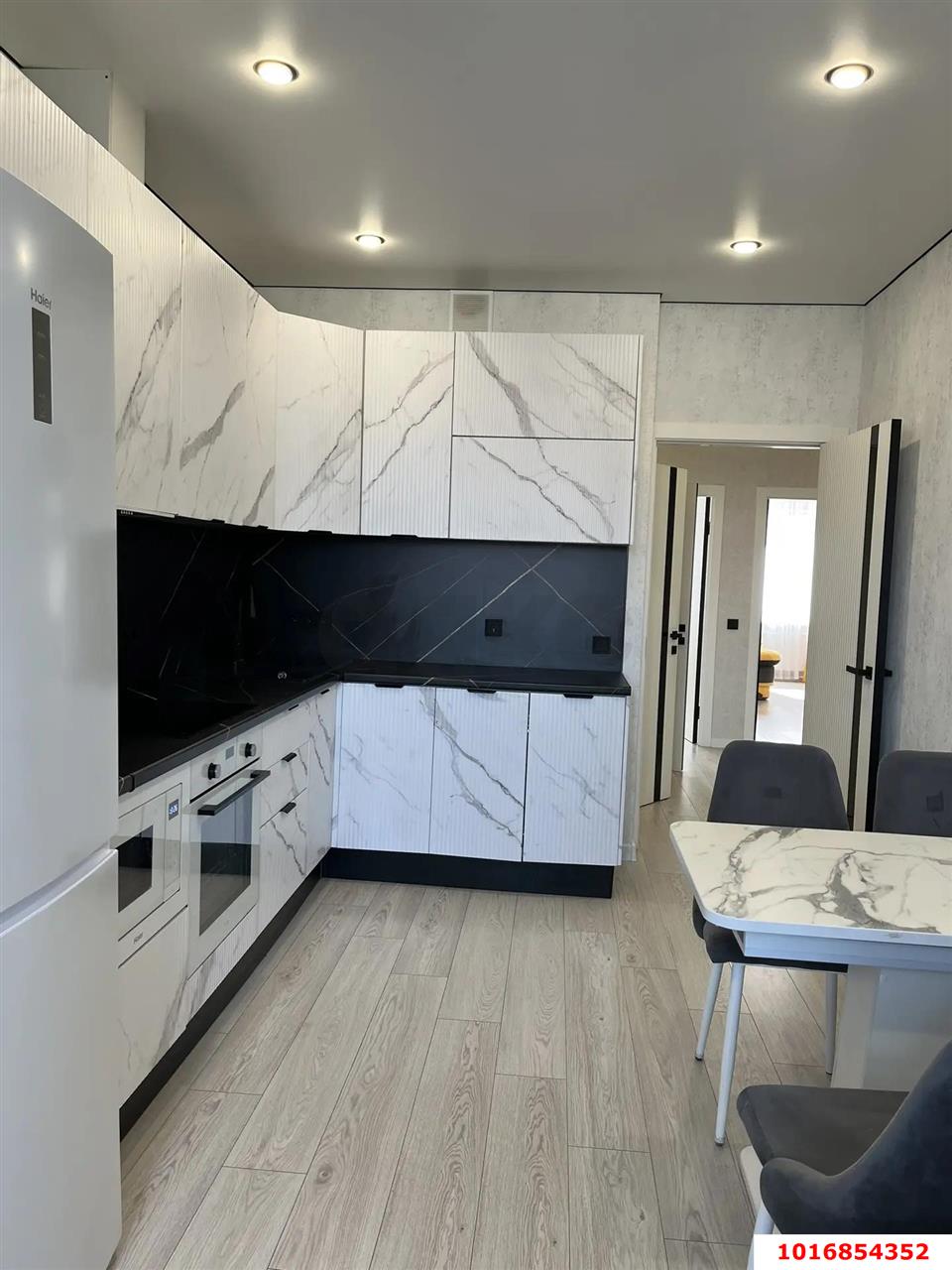 Фото №7: 3-комнатная квартира 77 м² - Краснодар, Прикубанский внутригородской округ, мкр. жилой комплекс Самолёт-3, ул. Константина Гондаря, 97