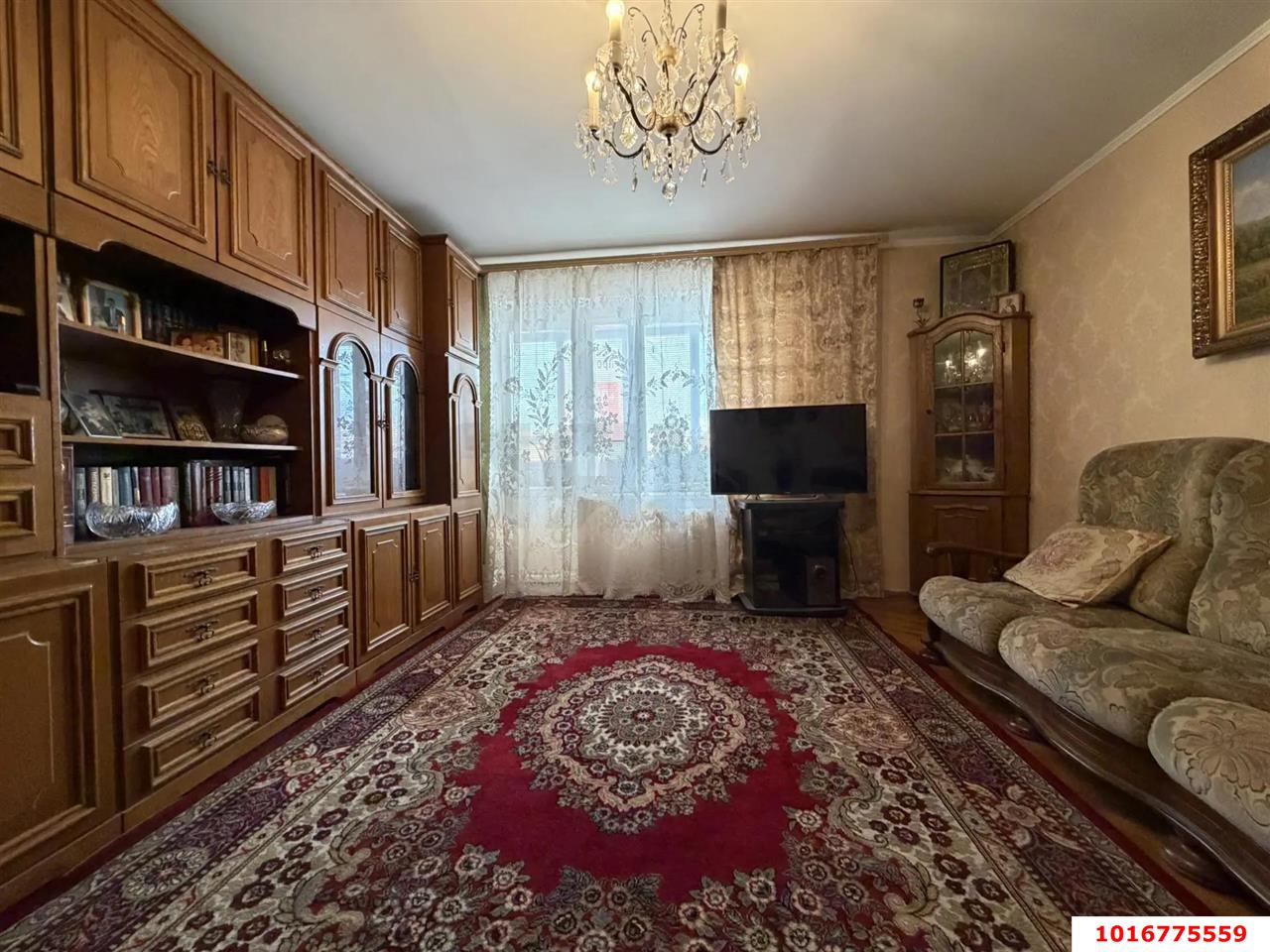 Фото №1: 3-комнатная квартира 69 м² - Краснодар, Карасунский внутригородской округ, мкр. Комсомольский, ул. Симферопольская, 30/1