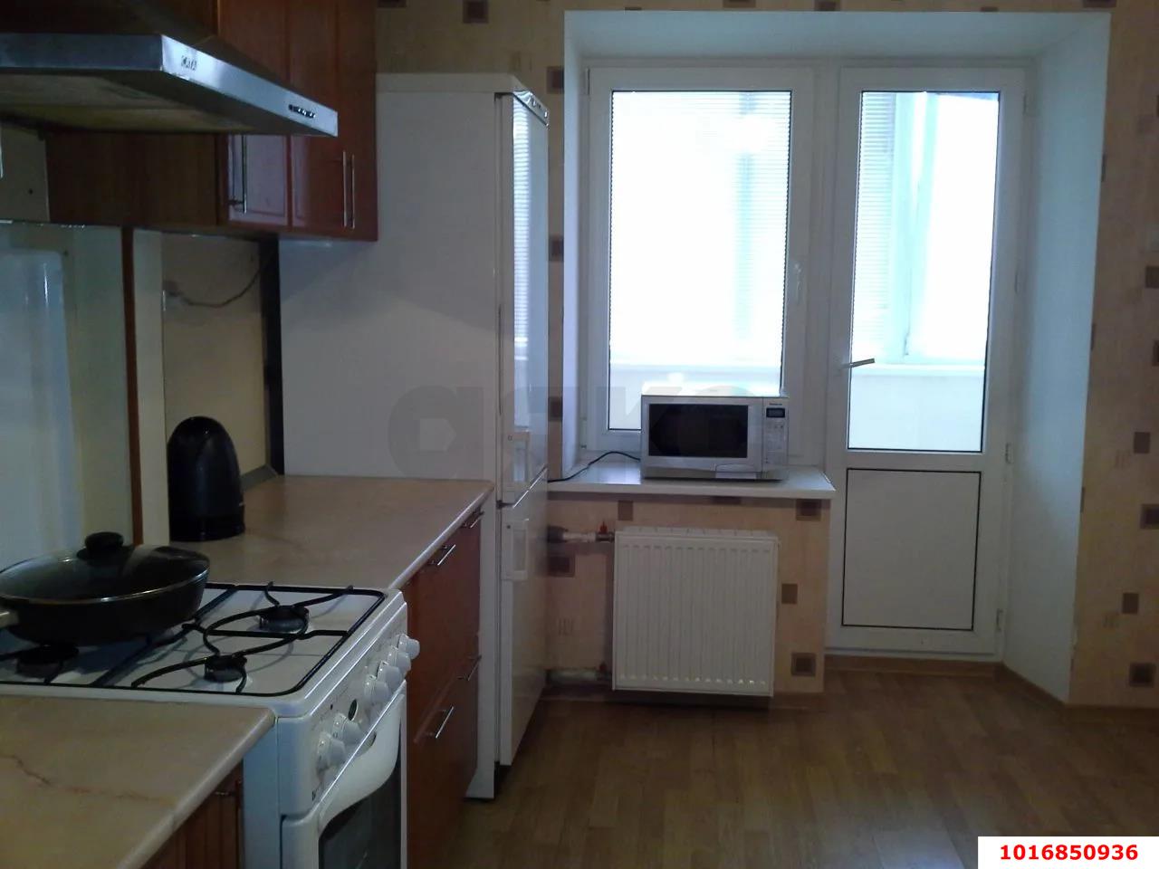 Фото №8: 2-комнатная квартира 74 м² - Новороссийск, Южный, мкр. 14-й, ул. Молодёжная, 4А