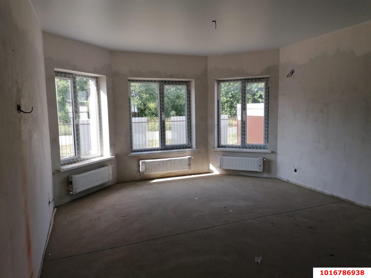 Фото №6: Дом 96 м² + 3.78 сот. - Новотитаровская, п. коттеджный  Новотитаровка, ул. Ягоднинская