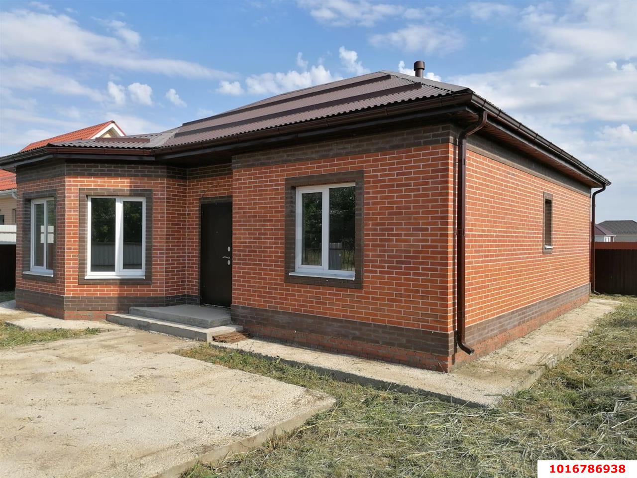 Фото №11: Дом 96 м² + 3.78 сот. - Новотитаровская, п. коттеджный  Новотитаровка, ул. Ягоднинская