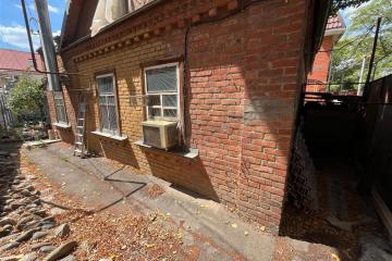 Фото №1: Часть дома 52 м² - Краснодар, мкр. Черёмушки, ул. Димитрова, 24