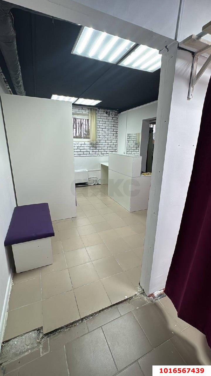 Фото №3: Коммерция 22 м² - Краснодар, Прикубанский внутригородской округ, ж/р Восточный, ул. Генерала Трошева, 17