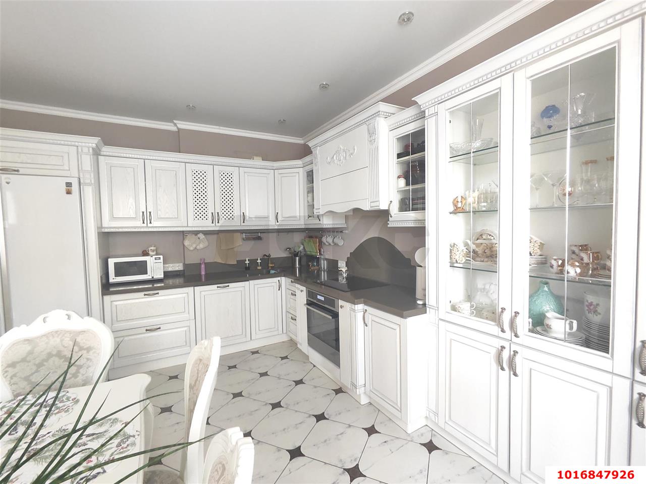 Фото №2: 3-комнатная квартира 101 м² - Краснодар, ЖК Екатеринодар, Фестивальный, жилой комплекс Екатеринодар, Прикубанский внутригородской округ, мкр. Солнечный, ул. Архитектора Петина, 18/3