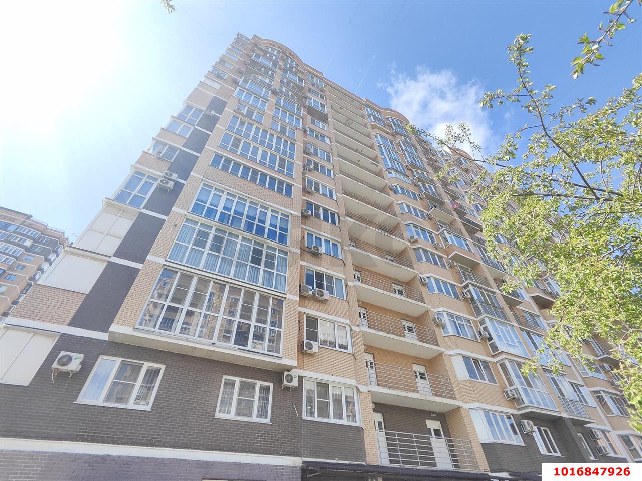 Фото №1: 3-комнатная квартира 101 м² - Краснодар, ЖК Екатеринодар, Фестивальный, жилой комплекс Екатеринодар, Прикубанский внутригородской округ, мкр. Солнечный, ул. Архитектора Петина, 18/3