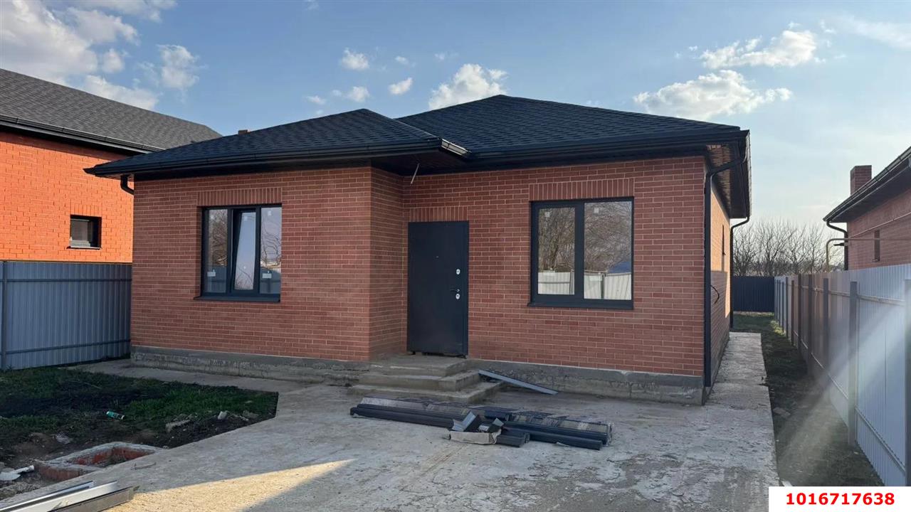 Фото №1: Дом 87 м² + 4.38 сот. - Старомышастовская, ул. Южная, 12А