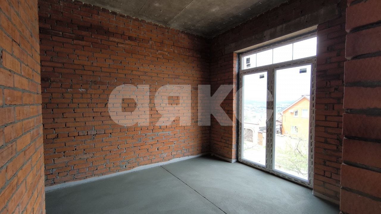 Фото №8: Дом 118 м² + 8.67 сот. - Горячий Ключ, Администрация, мкр. Администрация, ул. Ключевая