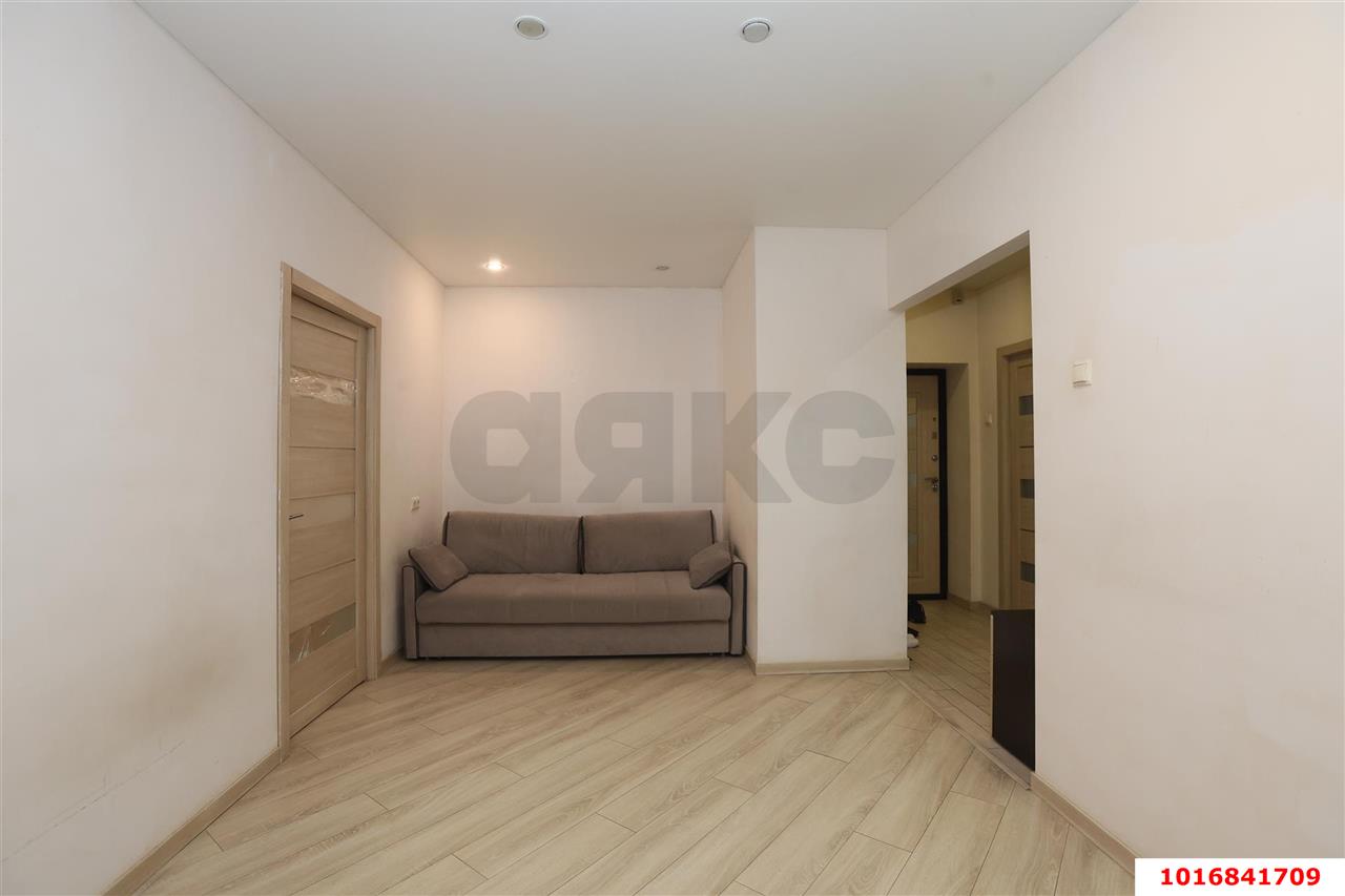 Фото №7: 2-комнатная квартира 60 м² - Краснодар, мкр. Западный внутригородской округ, ул. Красная, 145/1