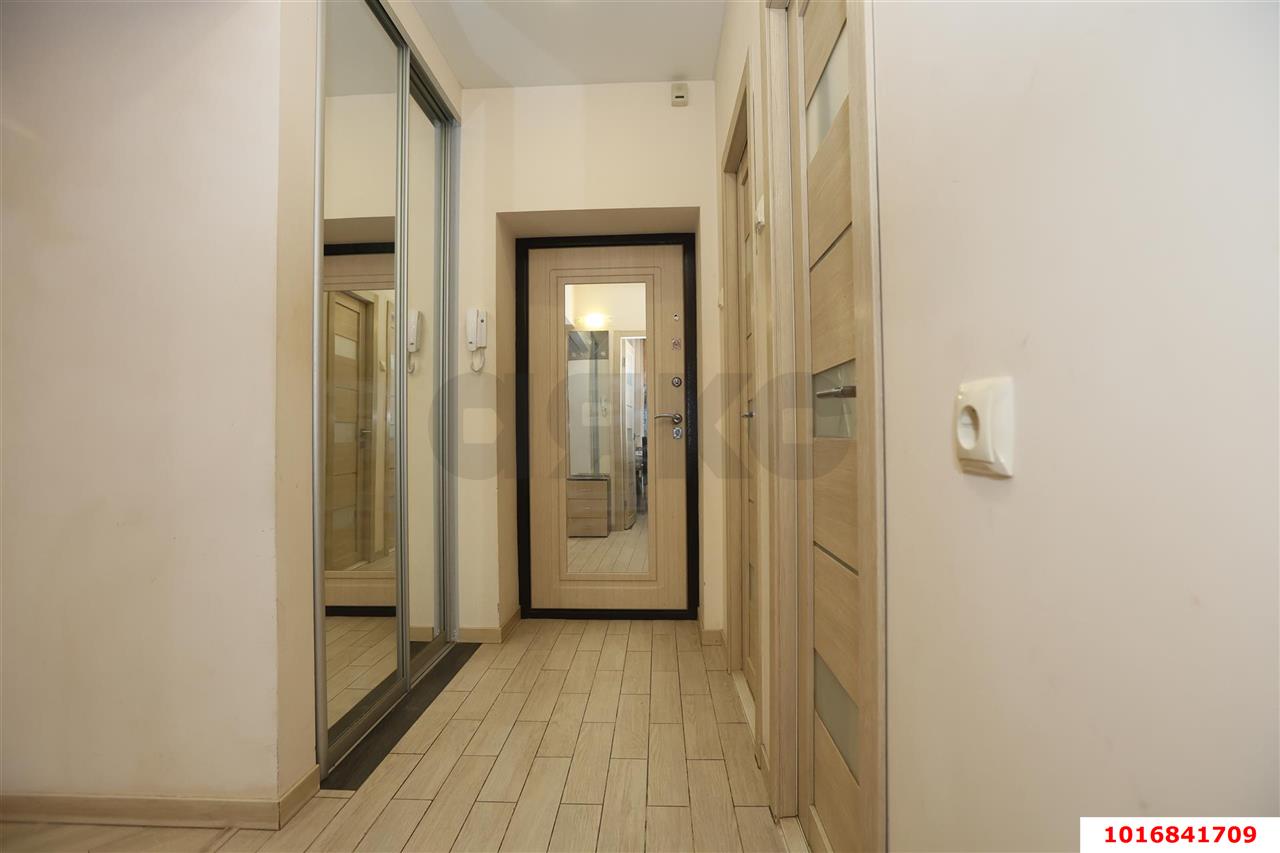 Фото №10: 2-комнатная квартира 60 м² - Краснодар, мкр. Западный внутригородской округ, ул. Красная, 145/1