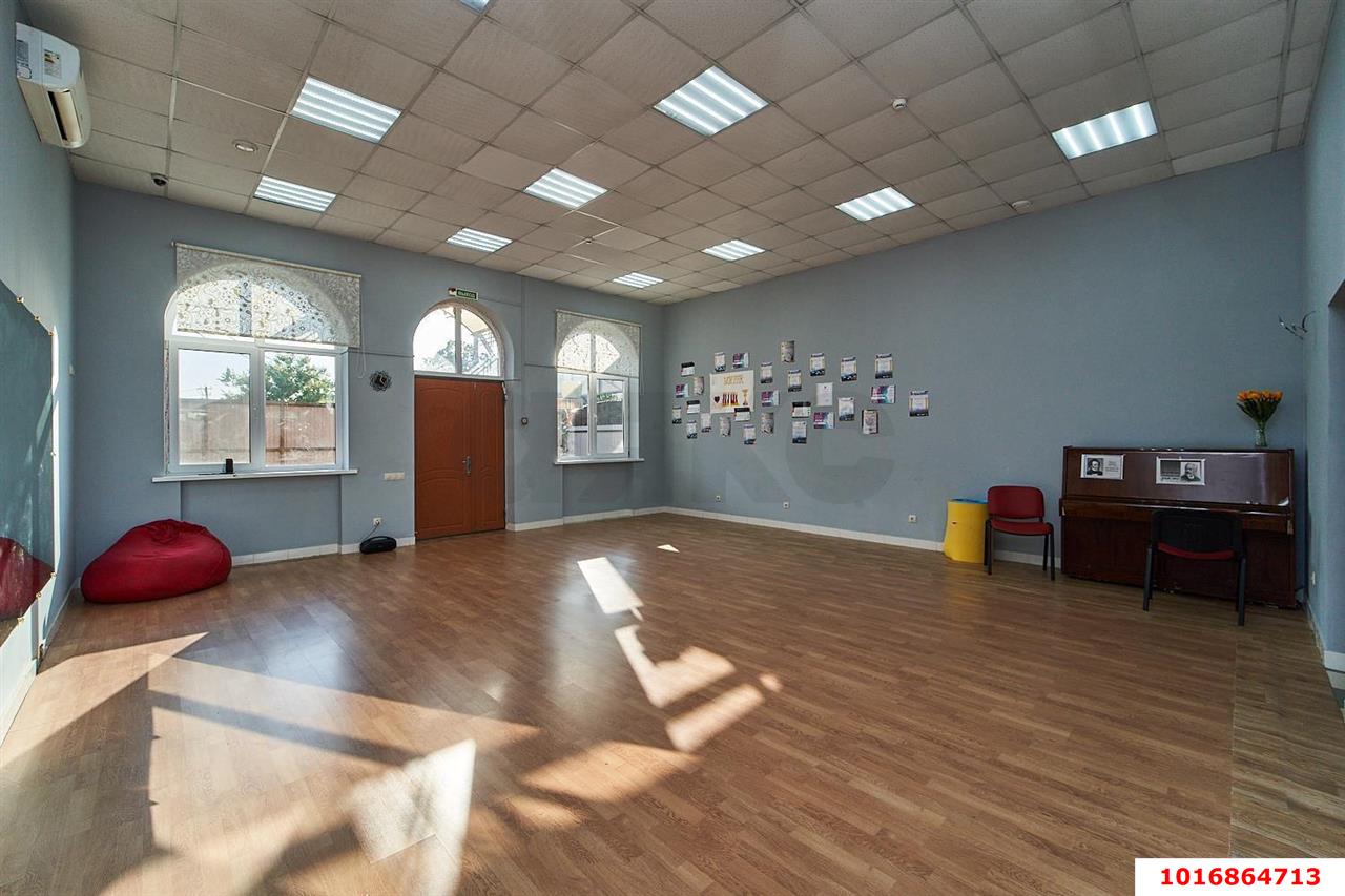 Фото №14: Дом 124 м² + 9.5 сот. - Новотитаровская, ул. Ленина, 109