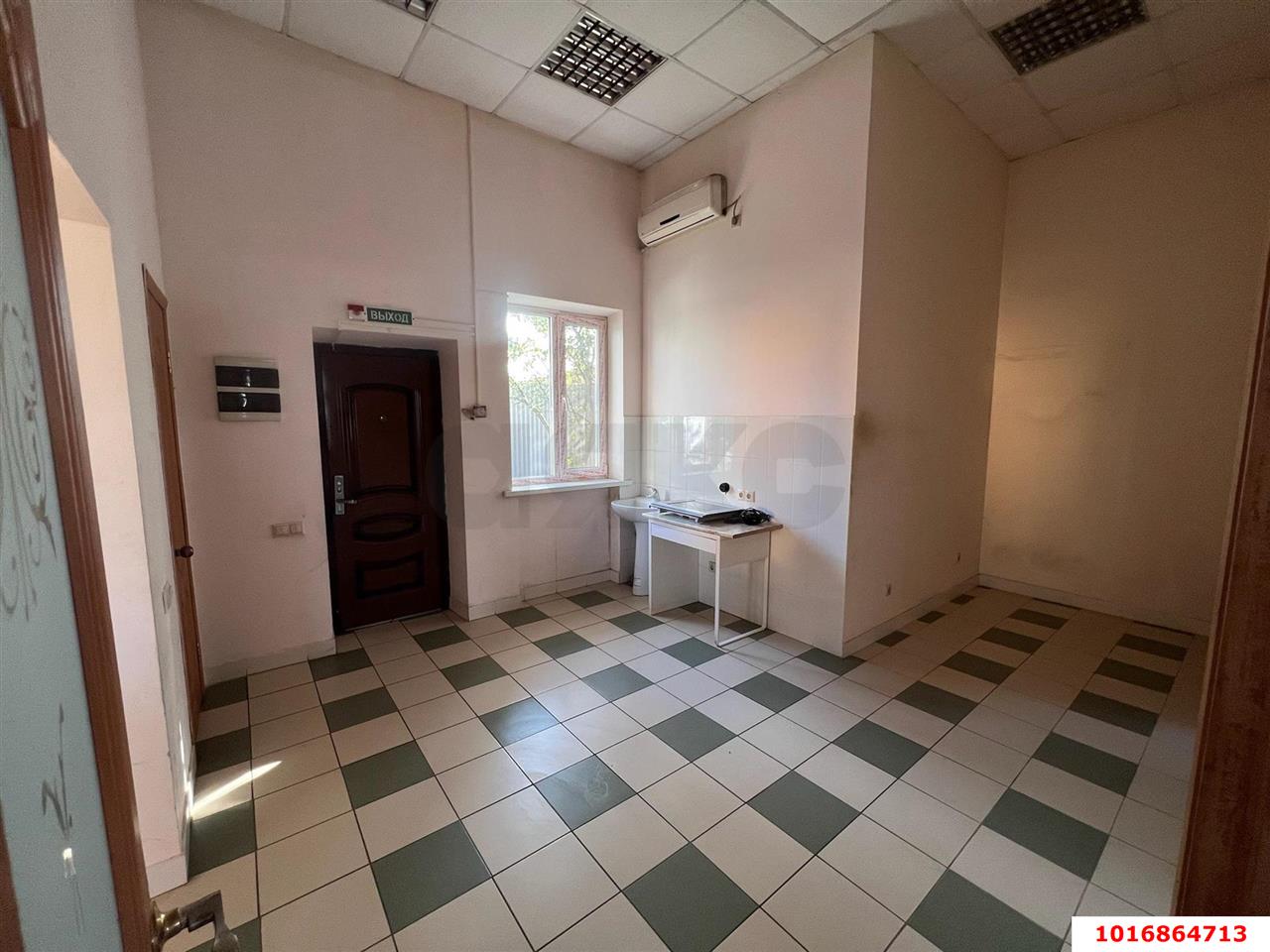 Фото №15: Дом 124 м² + 9.5 сот. - Новотитаровская, ул. Ленина, 109